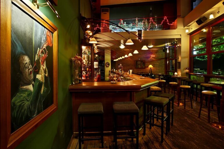 306717236 448891303939465 4472914368138348973 n 768x512