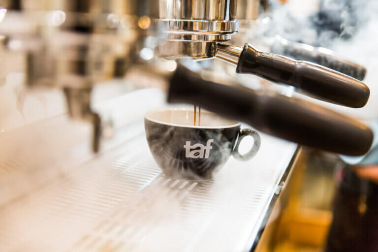 356671190 652527396908907 2559085726605466669 n 768x512