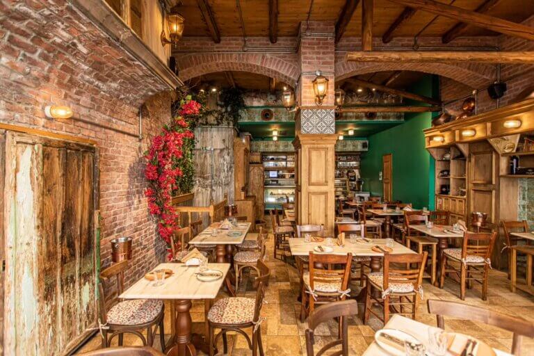 385707211 976015940171524 3330487619372688811 n 768x512