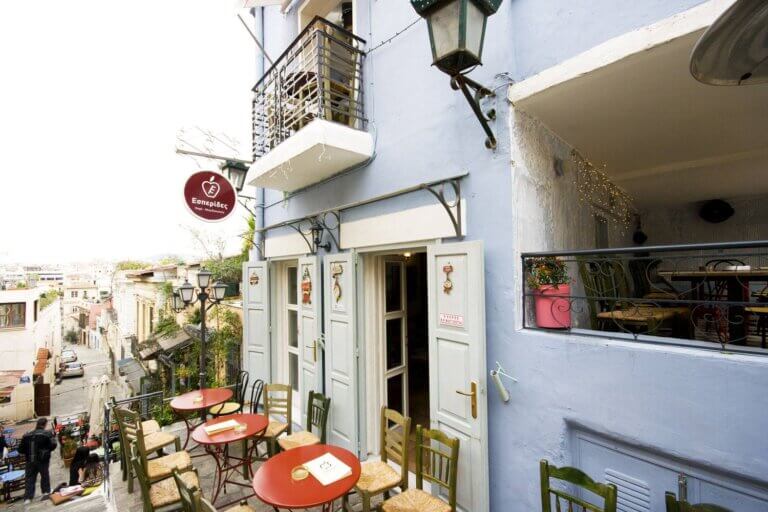 10896178 1408094582816182 7699420300130706783 o 768x512