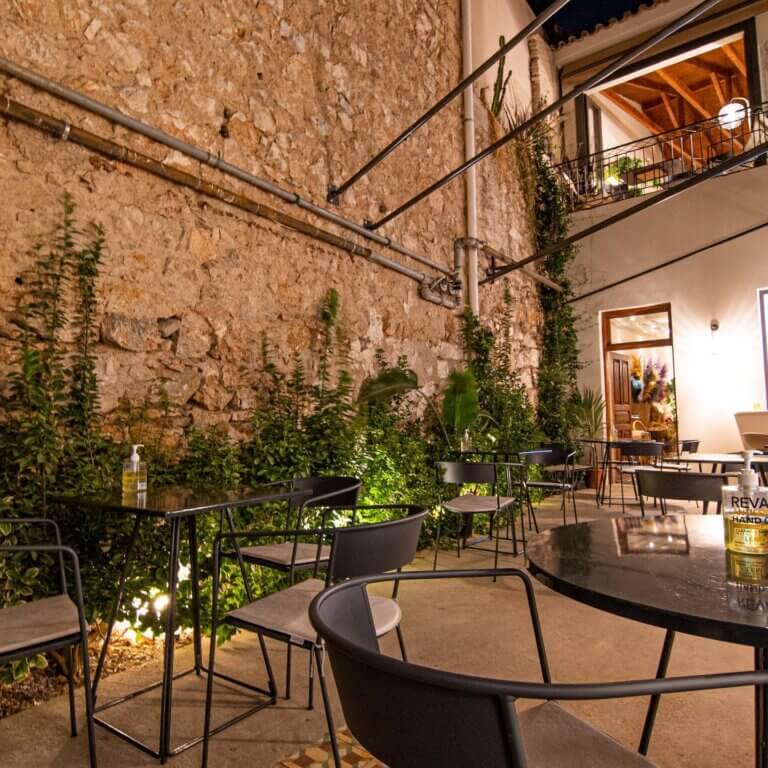 222180982 221951309930829 3460806803047484382 n 768x768