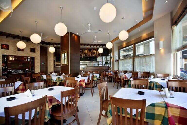 272403 201583209892039 1060435 o 768x514