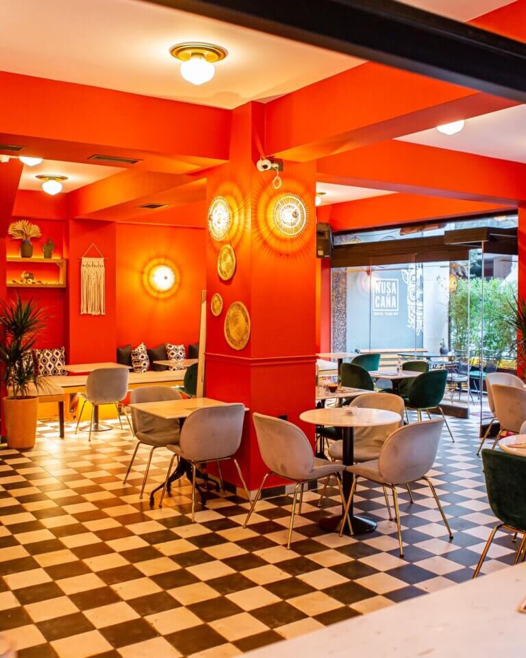 330352987 589481039770412 2121646688599374579 n 768x960