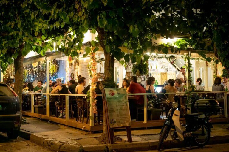 361192242 743883984204564 784571075946515170 n 768x512