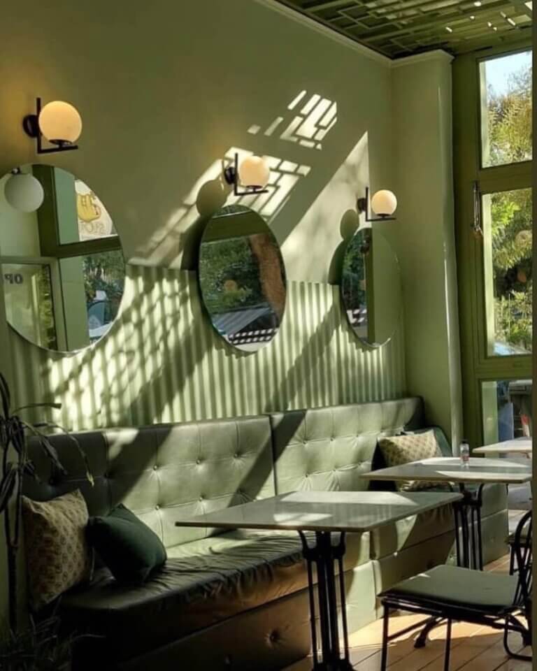 385819884 17904273491847464 903699147585358955 n 768x960